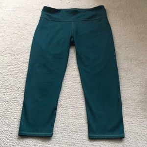 Small Fabletics Leggings